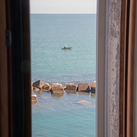 Casa Sant Orsola La Finestra Sul Mare Lejlighed Molfetta Eksteriør billede